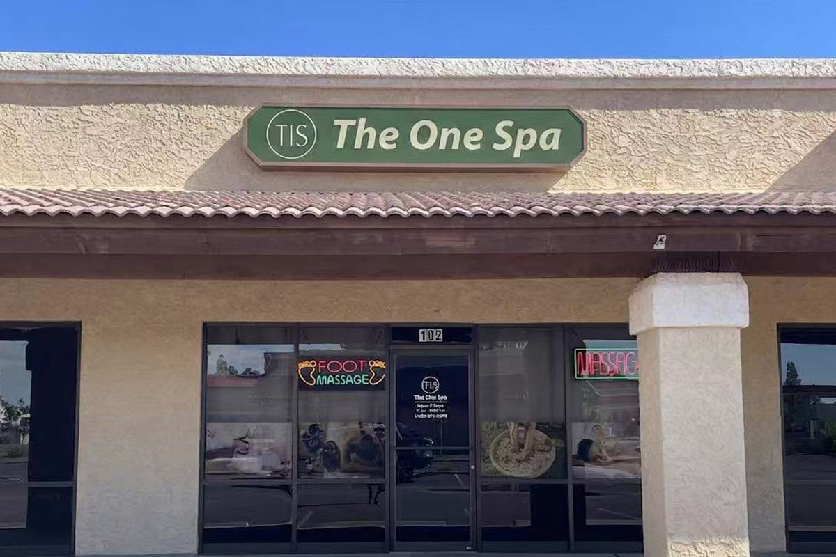 The One Spa storefront in Tempe